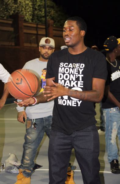 Sneaker Me Dope: Meek Mill In “Black Cement” Air Jordan 3